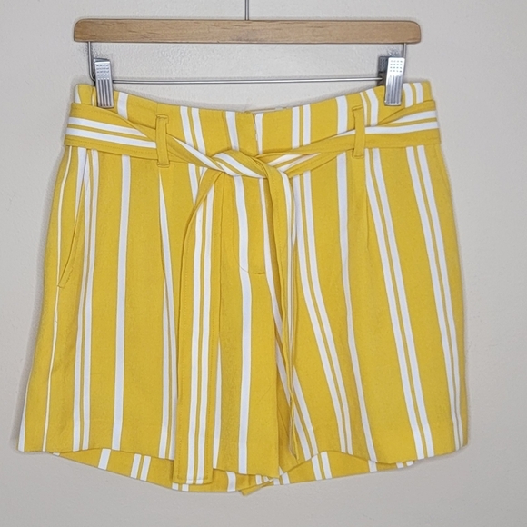 Ann Taylor Factory | Yellow & White Striped Shorts Size 2 - Picture 1 of 4